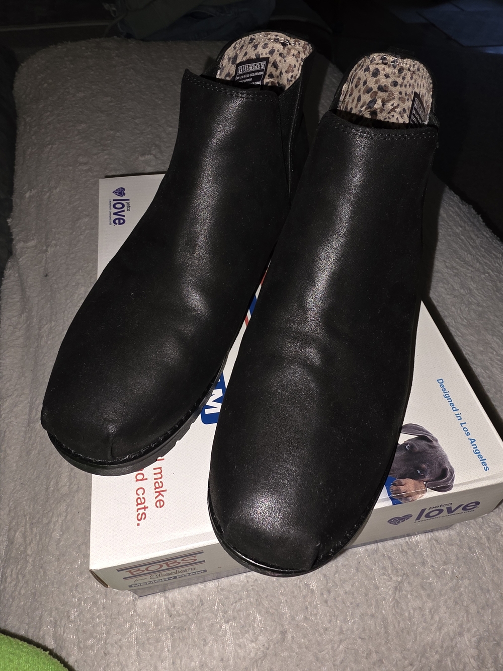 Bob's By Skechers Black Women's Vegan Ankle Boot With Leopard Print Insoles